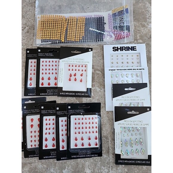 Body Jewels, Assortment Lot - Picture 1 of 5